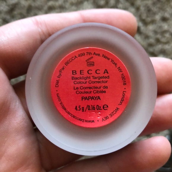 Becca backlight targeted colour corrector - Picture 3 of 4